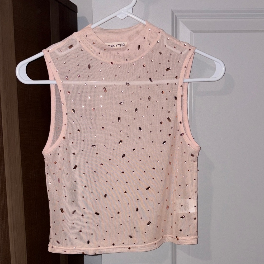Chic Pink Sleeveless Tank Top